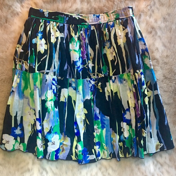 Old Navy-Pretty Multi-color Ruffle Skirt - Picture 1 of 5